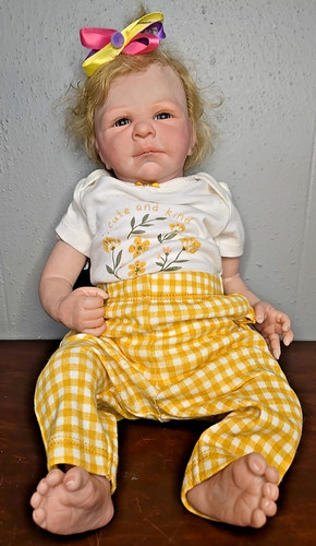 Beautiful reborn preemie baby - preemie,