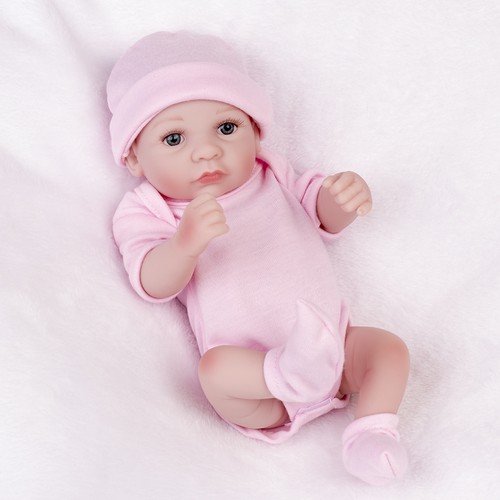 Lifelike reborn baby - lifelike,